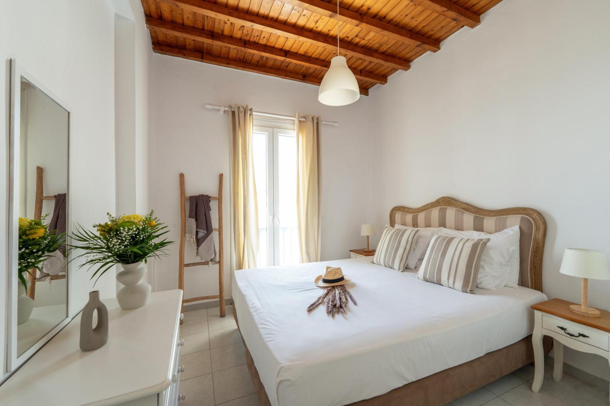 Seaview Central Suites Mykonos Town Екстер'єр фото