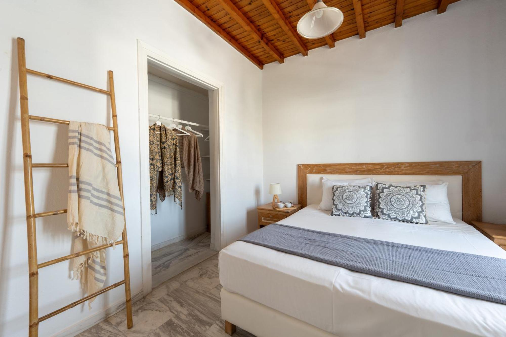 Seaview Central Suites Mykonos Town Екстер'єр фото