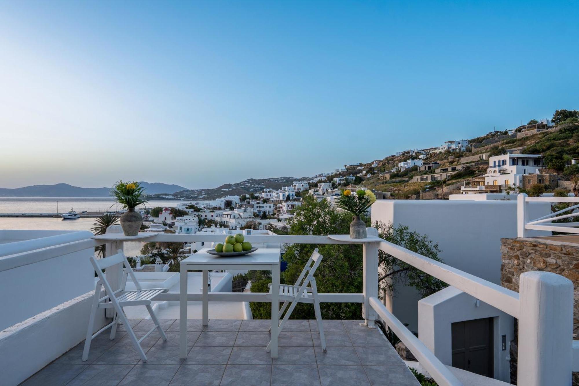 Seaview Central Suites Mykonos Town Екстер'єр фото